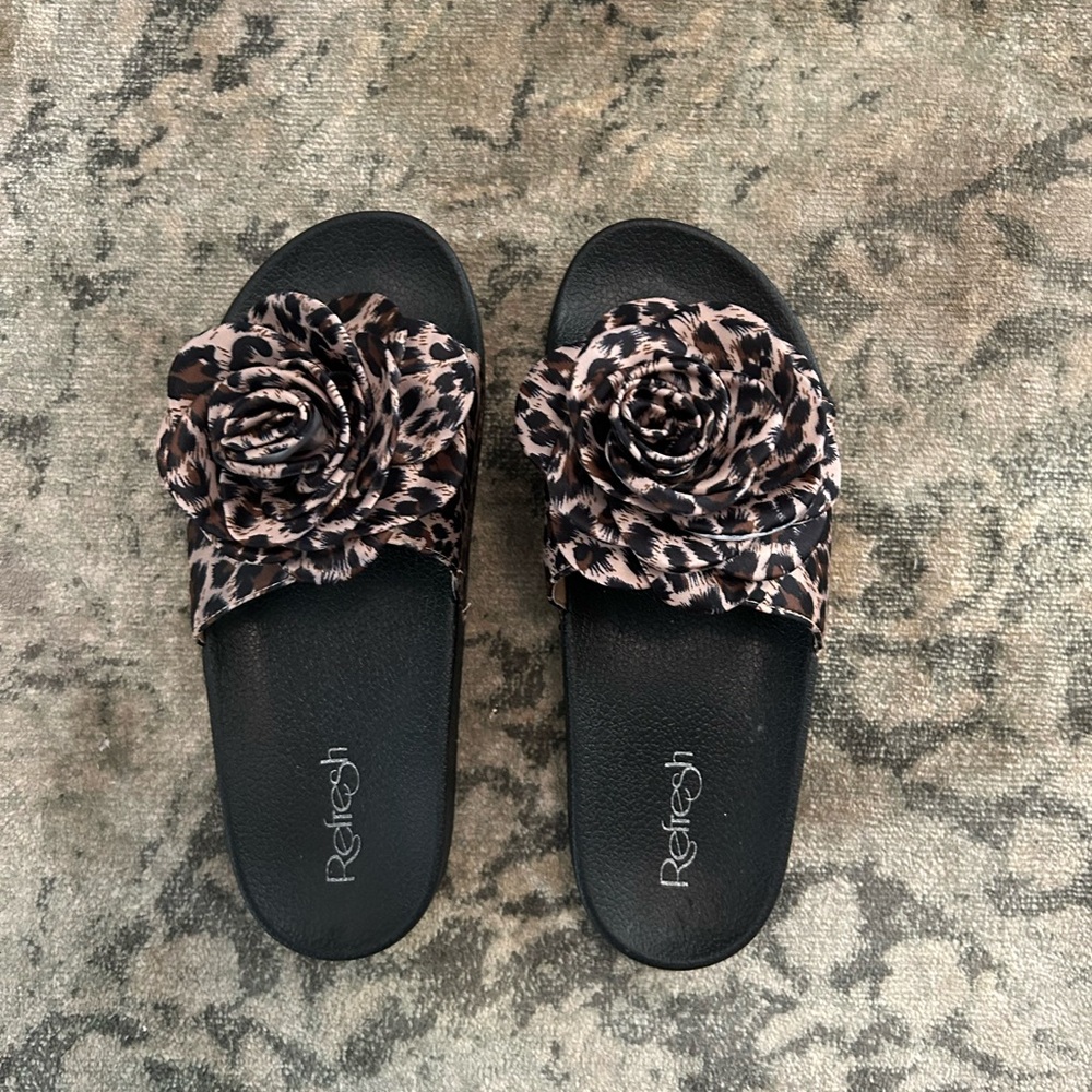 Refresh Women's Sandals with Leopard and Floral Design